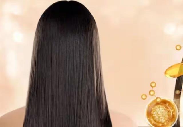 नागिन जैसे काले-घने बाल चाहिए? रोज इस 1 चीज से  बस 5 मिनट करनी होगी मसाज