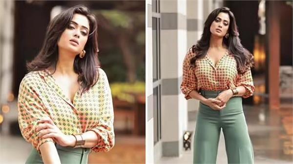 45 की श्वेता तिवारी ने घटा दी 15 साल उम्र! शर्ट–पैंट में गिराईं बिजलियां, जवानी देख फैंस हुए दीवाने