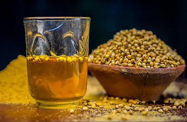 धनिया का पानी पीने से कौन-कौन सी बीमारियां होती है ठीक!
