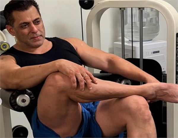 सलमान खान ने बर्थडे से पहले दिखाई अपनी धांसू बॉडी, बोले-  काश मैं 60 साल की उम्र में...