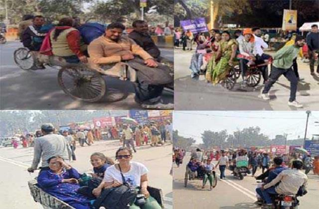 महाकुंभ में बड़ी-बड़ी गाड़ियां छोड़ तीर्थयात्रियों ने की ठेले की सवारी, मोटरसाइकिल चालक बुजुर्गों के लिए बने ‘श्रवण कुमार'