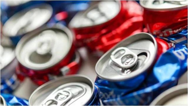 कहीं आप भी तो नहीं रोज स्टिंग जैसे एनर्जी ड्रिंक पीते? जानें शरीर में हो सकती हैं ये दिक्कतें
