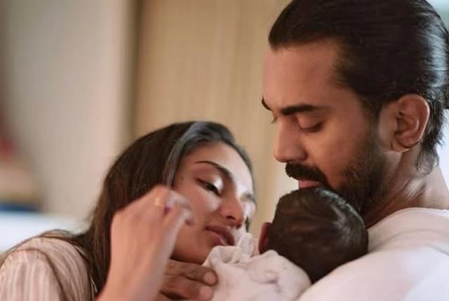 KL Rahul के जन्मदिन पर Athiya ने शेयर की बेटी की पहली झलक, रखा ये क्यूट सा नाम