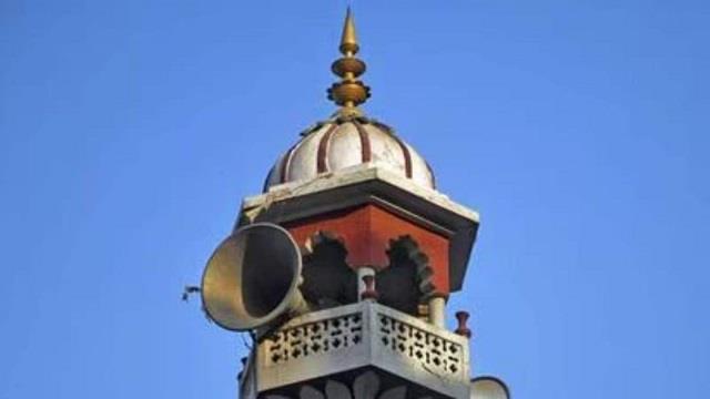 हिंदूवादी संगठनों ने मस्जिद के सामने किया हनुमान चालीसा का पाठ, सूचना मिलते ही पहुंची पुलिस