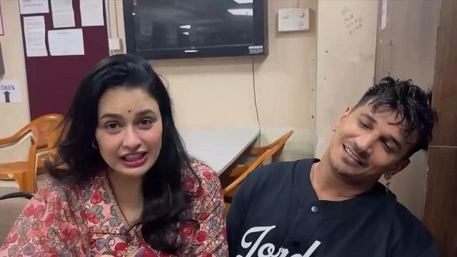 शादी के 7 साल बाद इस एक्ट्रेस ने फिर रचाई शादी, कोर्ट से वीडियो हुआ वाय