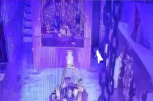 भगवान के घर में हैवानियत, मंदिर में 5 साल की बच्ची के साथ हुआ रेप
