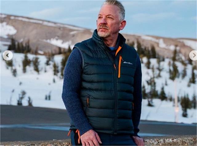 डॉक्टरों ने कहा था 'बचना मुश्किल': कीमो छोड़ा जंगल में बिताई रातें, 10 महीने में कैंसर हुआ गायब!