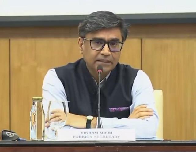 गरमाए हालातों के बीच अब पाक कर रहा ये घिनौनी कोशिश, विदेश सचिव विक्रम मिसरी  ने कही के बात - foreign secretary vikram misri-mobile