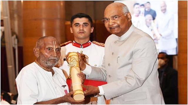 128 साल के योग गुरु पद्मश्री स्वामी शिवानंद बाबा का निधन, काशी में हुआ अंतिम संस्कार