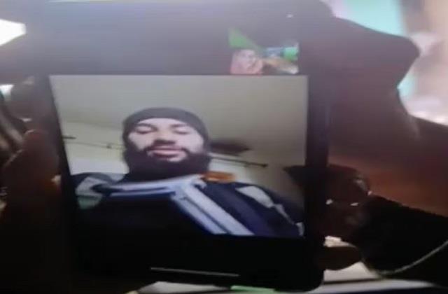 एनकाउंटर से पहले आतंकी ने घर पर की Video Call, मां के मना करने पर भी नहीं छोड़ी बंदूक