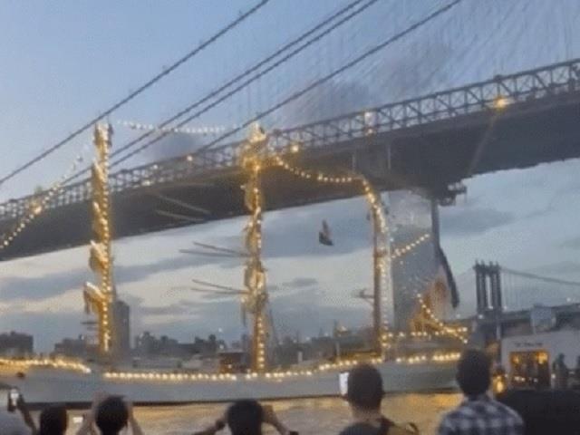 न्यूयॉर्क में समुद्र की तबाही: 19 लोग घायल, 2 की मौत; जहाज पर 250 से ज्यादा लोग सवार थे