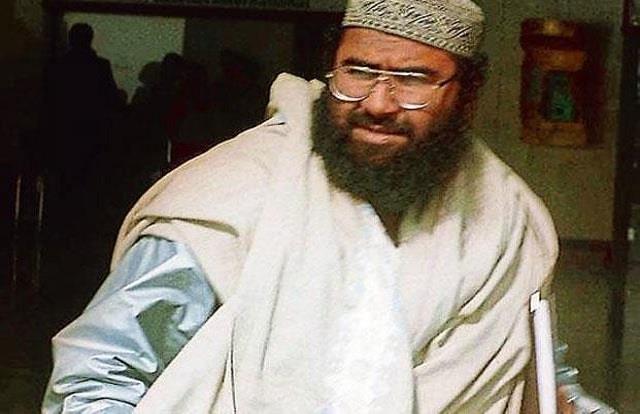 खुद मांग रहा भीख, आतंकी को बना रहा मालामाल.... भारत के मोस्ट वॉन्टेड दुश्मन को 14 करोड़ देगा पाकिस्तान