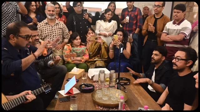 Aamir Khan के घर सजी म्यूजिकल शाम, कपिल शर्मा ने गाया गीत, रणबीर और सचिन भी दिखे साथ