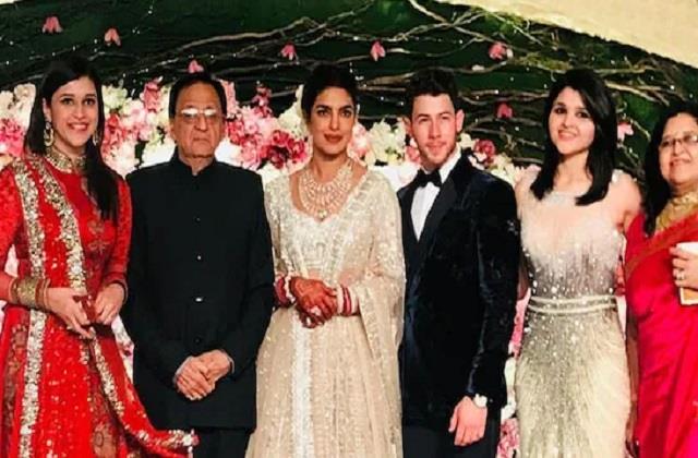 प्रियंका चोपड़ा के घर पसरा मातम, अपने करीबी के जाने से बुरी तरह टूट गई देसी गर्ल