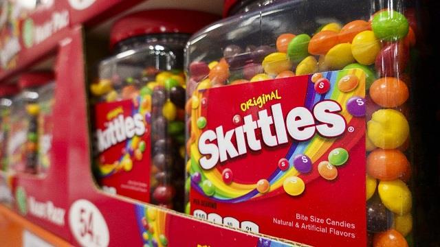 Skittles में नहीं होगा अब टाइटेनियम डाइऑक्साइड, स्वास्थ्य जोखिम के चलते अमेरिका में बंद किया उपयोग