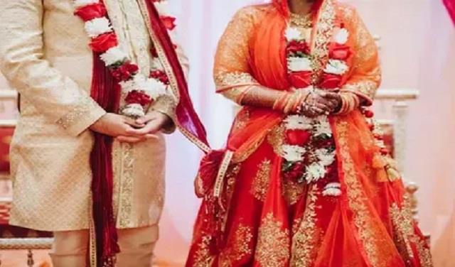 जिस बहू से बेटे की होनी थी शादी उसी बहू को चुपके से भगा ले गया ससुर, 8 दिन बाद शादी कर लौटा तो मचा हंगामा