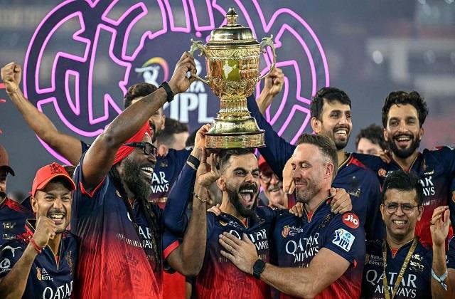 RCB की जीत के बाद भी टूट गया फैंस का दिल, अभी- अभी आई एक बड़ी खबर