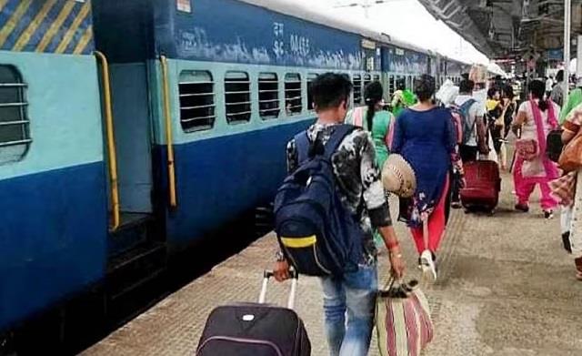 ट्रेन टिकट नियम में बड़ा बदलाव: 24 घंटे पहले पता चल जाएगा वेटिंग टिकट कंफर्म होगा या नहीं