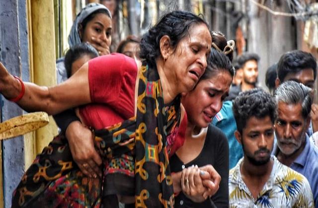 पहले बेटी, फिर बेटा अब तीसरी संतान की भी गई जान... एक्सीडेंट से हुई इस मां के तीनों बच्चों की मौत