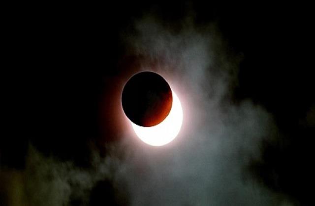 6 मिनट के लिए गायब हो जाएगा सूरज, हजारों साल से जो नहीं हुआ वो अब होगा
