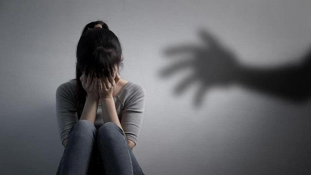 कलयुगी पिता ही बना हैवान, अपनी डेढ़ साल की बेटी के साथ किया दु'ष्कर्म