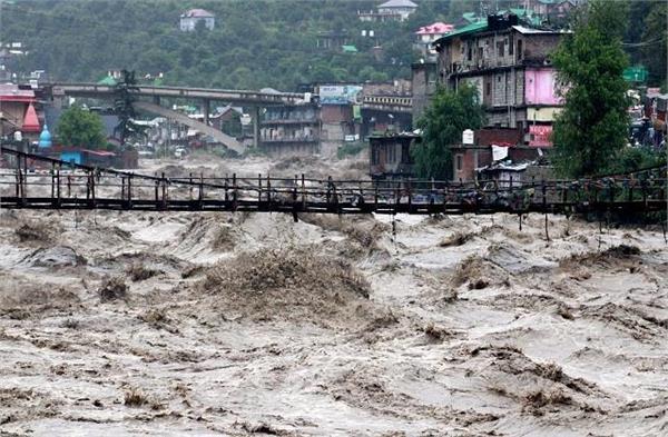 109 मौतें, 707 सड़कें बंद और करोड़ों का नुकसान... 26 दिन तक बारिश ने हिमाचल में खूब मचाई तबाही