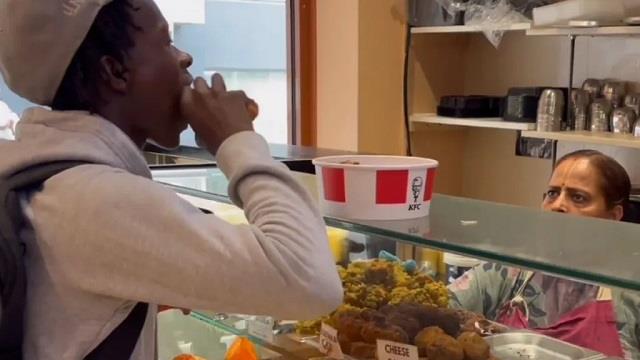 ISKCON मंदिर में युवक ने सबके सामने खाया KFC का फ्राइड चिकन, Video वायरल होते ही मचा हंगामा