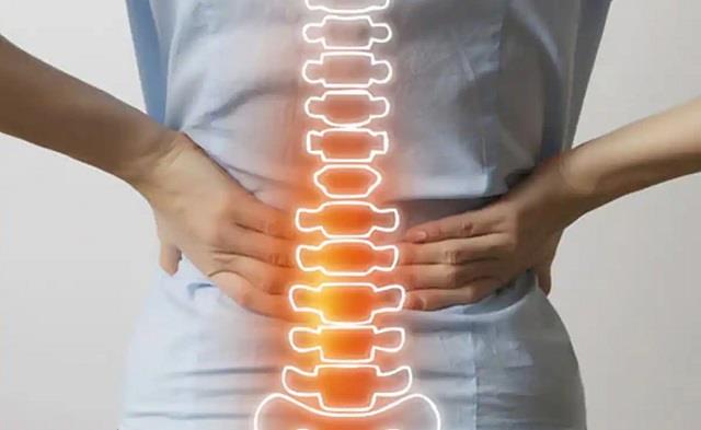 Menopause में हड्डियों की देखभाल क्यों ज़रूरी? जानिए Menopause Coach Tamanna Singh की राय