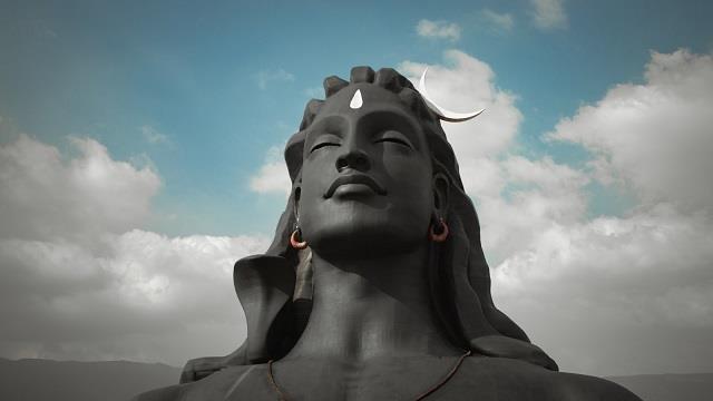 सावन के महीने में जपें ये 5 महाशक्तिशाली शिव मंत्र, पाएं धन और समृद्धि