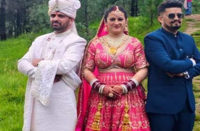 2 दूल्हे और एक दुल्हन! हिमाचल में एक ही मंडप पर लड़की ने की दो लड़कों से शादी