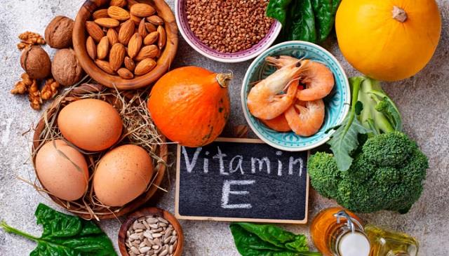 Vitamin E की कमी से किन बीमारियों का खतरा रहता है? इसे कैसे करें पूरा