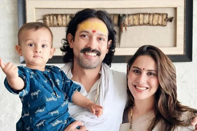 Vikrant Massey ने बेटे के बर्थ सर्टिफिकेट में धर्म का कॉलम खाली रखा, बताई बड़ी वजह