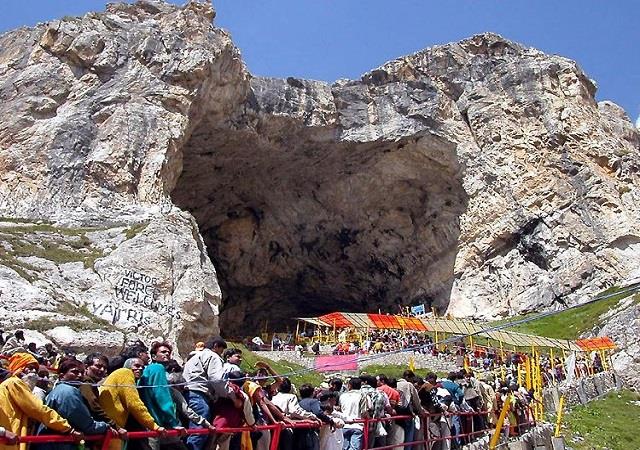 अमरनाथ यात्रा  के शुरू होते ही आई बुरी खबर, दर्शन करने से पहले ही तीर्थयात्री की हुई मौत