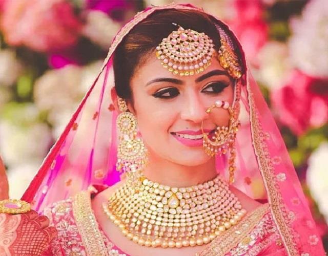 फैशन स्टेटमेंट ही नहीं बल्कि इस कारण शादी में नथ जरूर पहनती है दुल्हन, आप भी जान लीजिए कारण