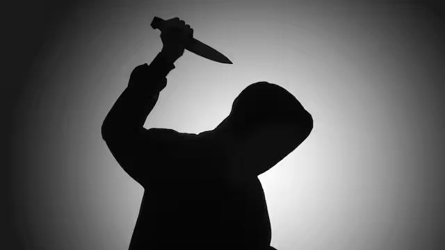 पति निकला हैवान! गर्भवती पत्नी की हत्या के बाद लाश के पास खाया खाना, पी शराब, 2 दिन तक करता रहा...