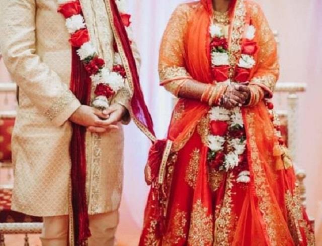 ‘शादीशुदा होते हुए भी दूसरे से संबंध बनाना अपराध है', सुप्रीम कोर्ट ने महिला से क्यों कही ये बात