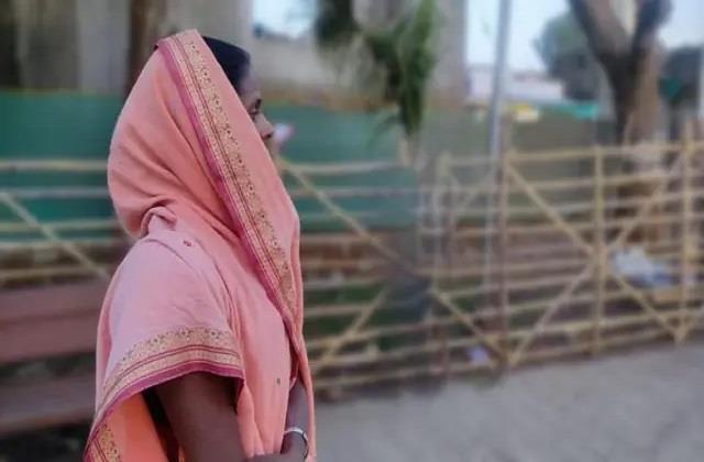 पहले उतारे कपड़े, फिर खून निकालकर किया तंत्र-मंत्र... इस विधवा की कहानी सुन कांप जाएगी रूह
