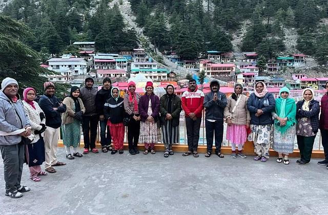 35 साल बाद स्कूल के 24 दोस्त निकले थे चारधाम यात्रा पर, उत्तरकाशी की बाढ़ में हुए लापता