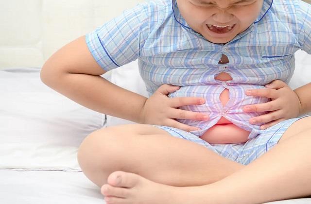 50 नहीं अब तो 10 साल वालों के भी Liver में जम रहा फैट, Alert हो जाएं पेरेंट्स