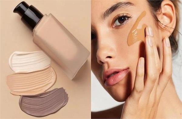 क्या आप भी रोज Foundation लगाते हैं? जानिए इसके छिपे हुए Side Effects