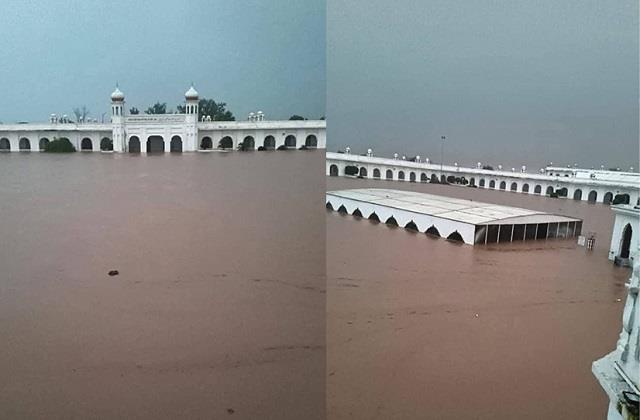 बाढ़ के पानी में डूबा करतारपुर साहिब गुरुद्वारा,  श्री गुरु नानक देव जी ने यहीं बिताया था अपना अंतिम समय