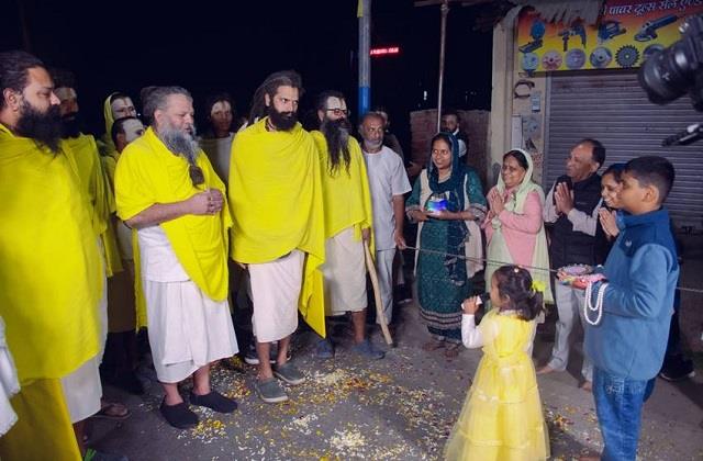 प्रेमानंद जी के लिए  13 साल के लड़के ने छोड़ दिया घर, ठानी संत बनने की