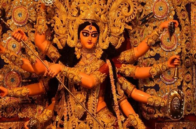 इस साल जाने कितने दिनों तक होगा शारदीय नवरात्र?  मां इस वाहन पर सवार होकर आएंगी!