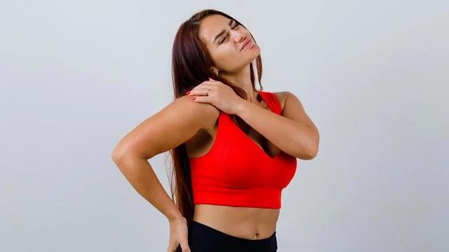 35 की उम्र के बाद महिलाओं की हड्डियां क्यों होती हैं कमजोर,जानें क्या है वजह