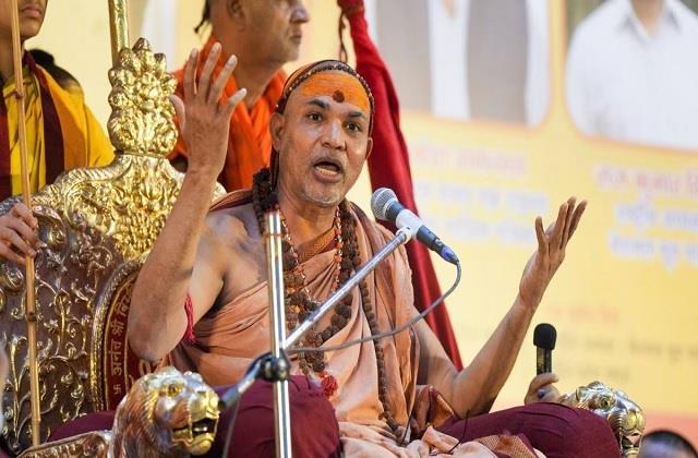 नेपाल में हिंसा के बाद शंकराचार्य अविमुक्तेश्वरानंद ने भारत को लेकर जताई चिंता और कही ये बात...