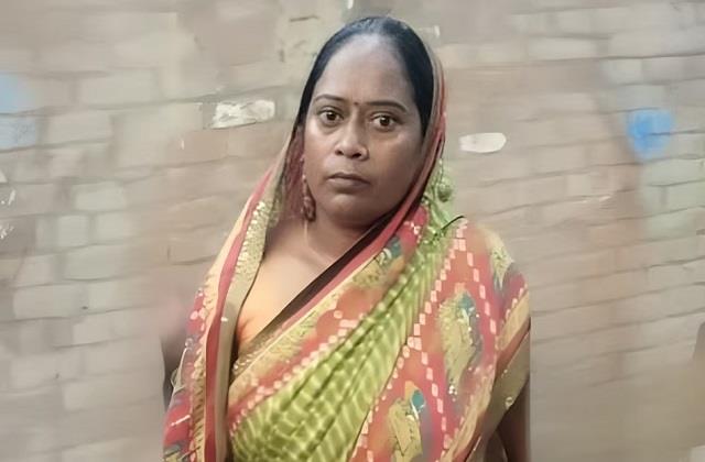 पति से तंग आकर पत्नी ने गंगा में लगाई छलांग, यमराज की जगह मगरमच्छ से हो गया सामना, फिर सारी रात...