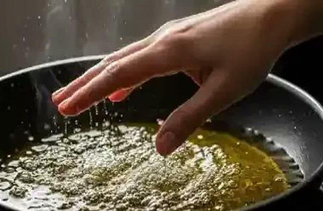 ननद ने भाभी की ली 'अग्नि परीक्षा', वफादारी साबित करने के लिए उबलते तेल में डाले हाथ- पैर