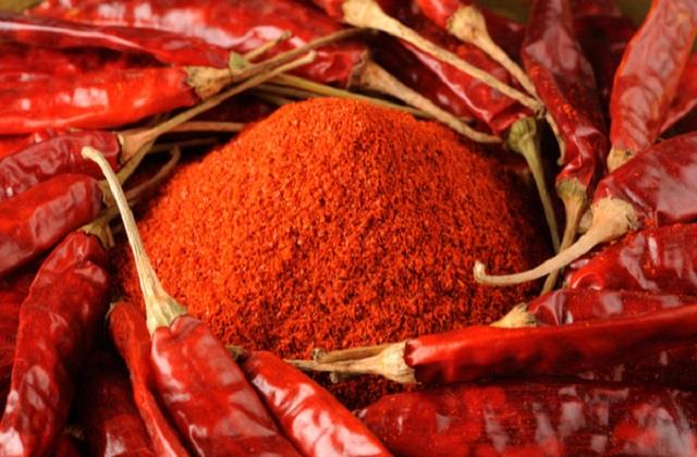 क्या वजन घटाने और दिल के लिए हैल्दी है लाल मिर्च?