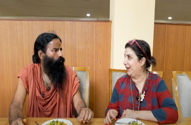 फराह खान ने बाबा रामदेव को बताया सलमान खान जैसा और कहीं ये बड़ी बात...
