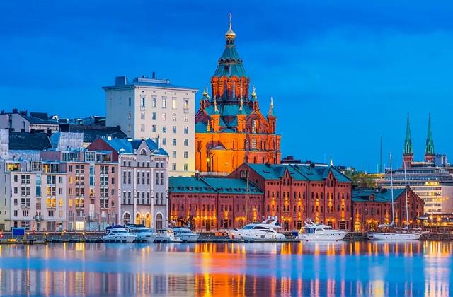 भारतीयों के लिए विदेश में बसने का सुनहरा मौका,  ये खूबसूरत देश दे रहा है नागरिकता